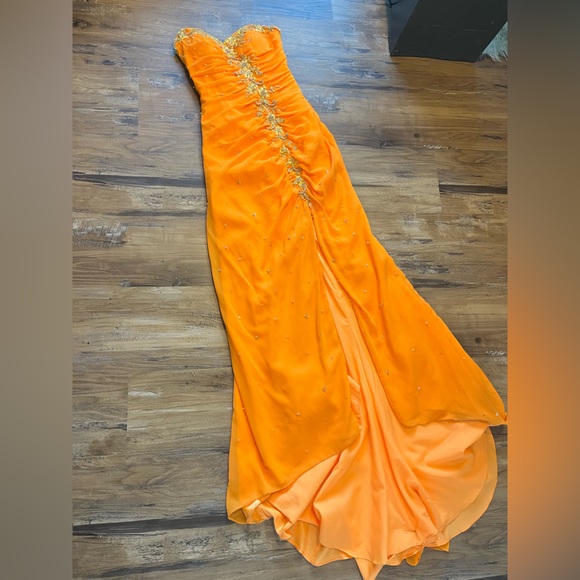 Mori Lee by Madeline Gardner 3/4 Orange Strapless Prom Dress Beads Floral - Picture 1 of 12